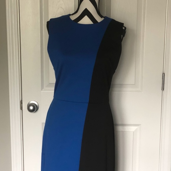 Sheath Dress - Picture 2 of 5